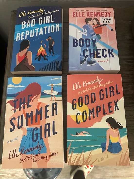 Books Other - Elle Kennedy Booktok book Bundle Brand New